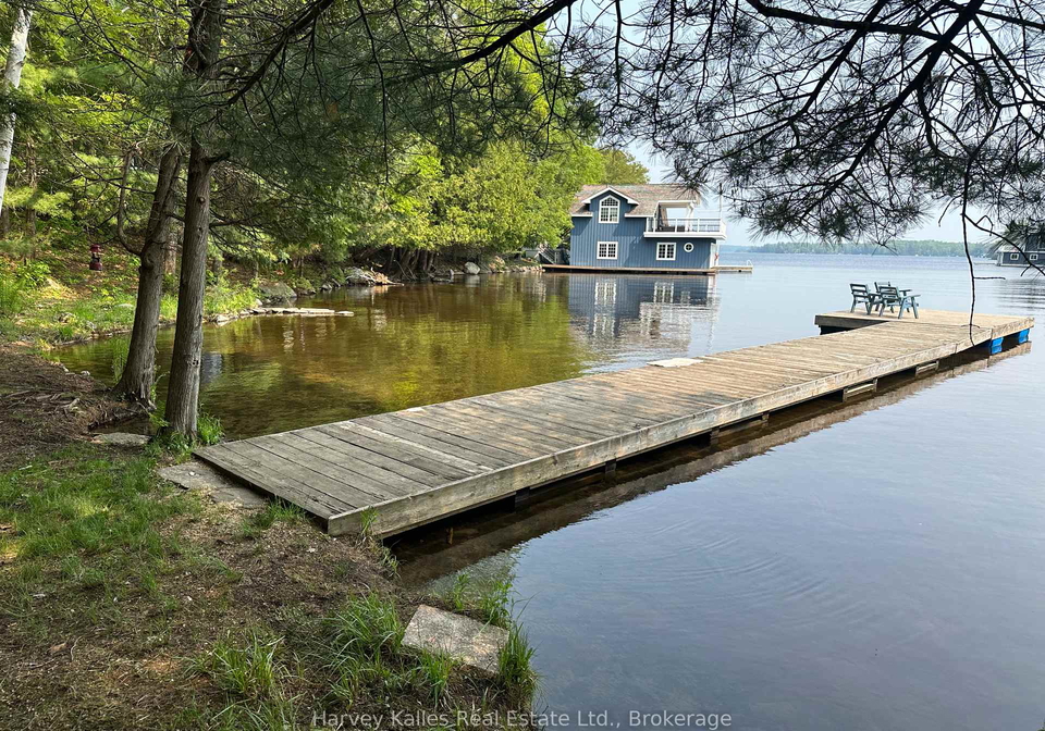 125barlochan-road-muskoka-lakes-ontario-x13173084