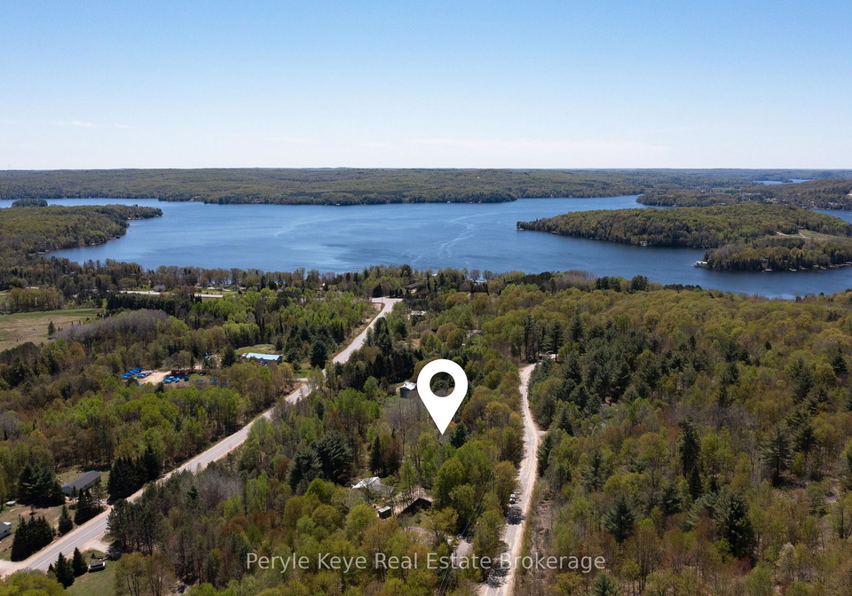 1042-hillside-crescent-lake-of-bays-ontario-x13173096
