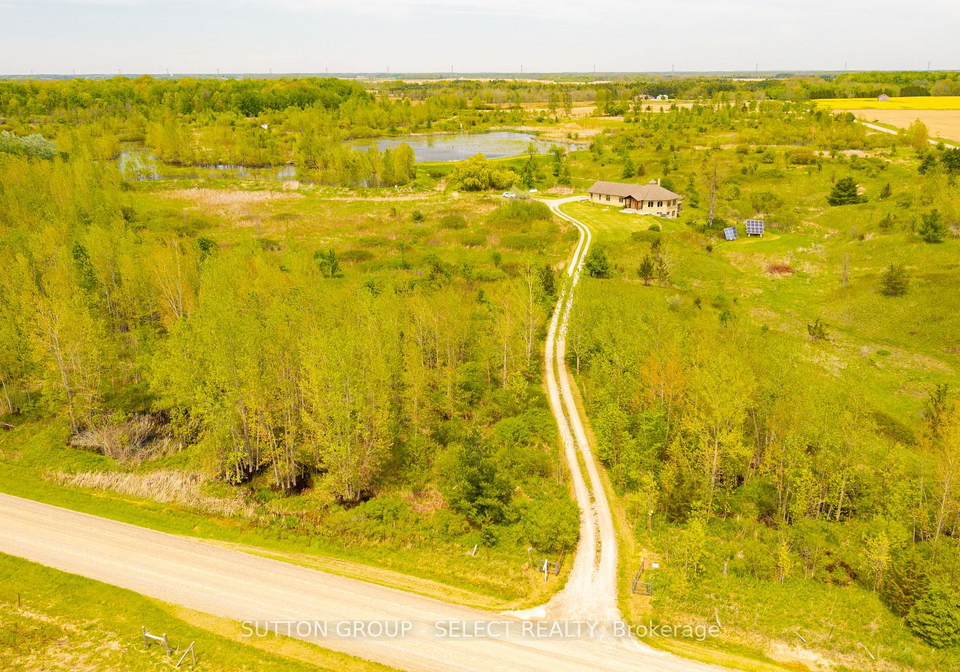 21170-mayfair-road-southwest-middlesex-ontario-x13173232