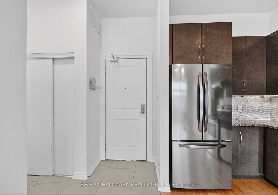 682-churchill-avenue-n-ottawa-ontario-x13173356