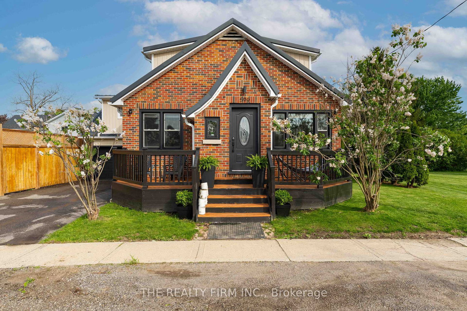 599-john-street-strathroy-caradoc-ontario-x13173454