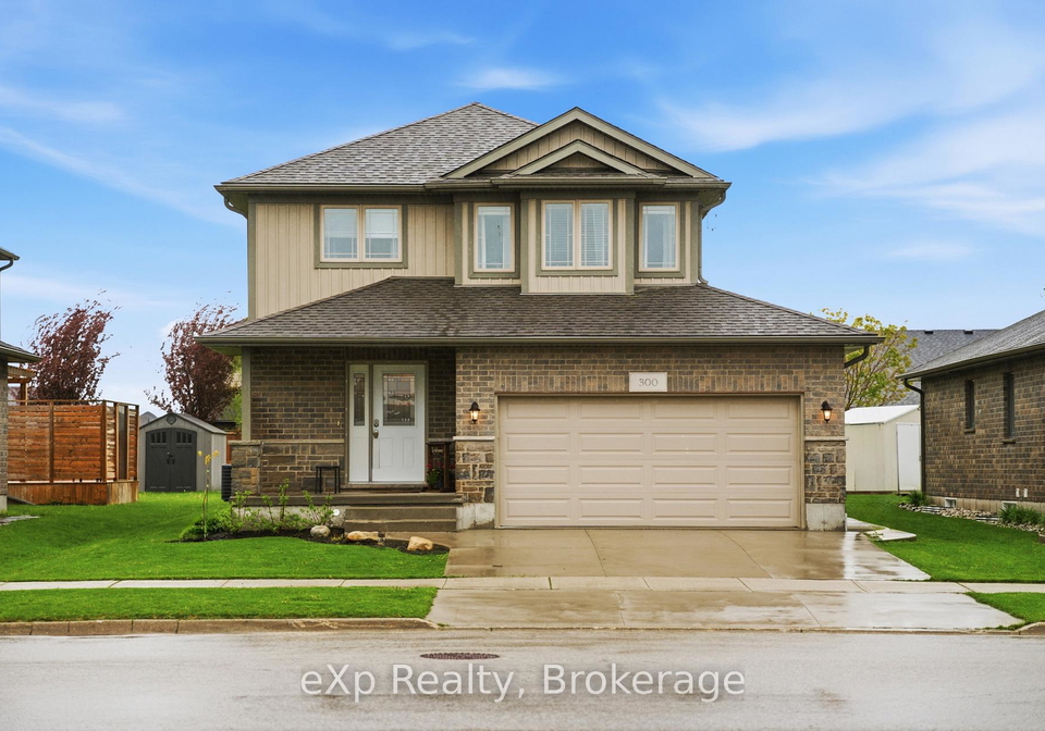 300-hutton-street-e-north-perth-ontario-x13173460