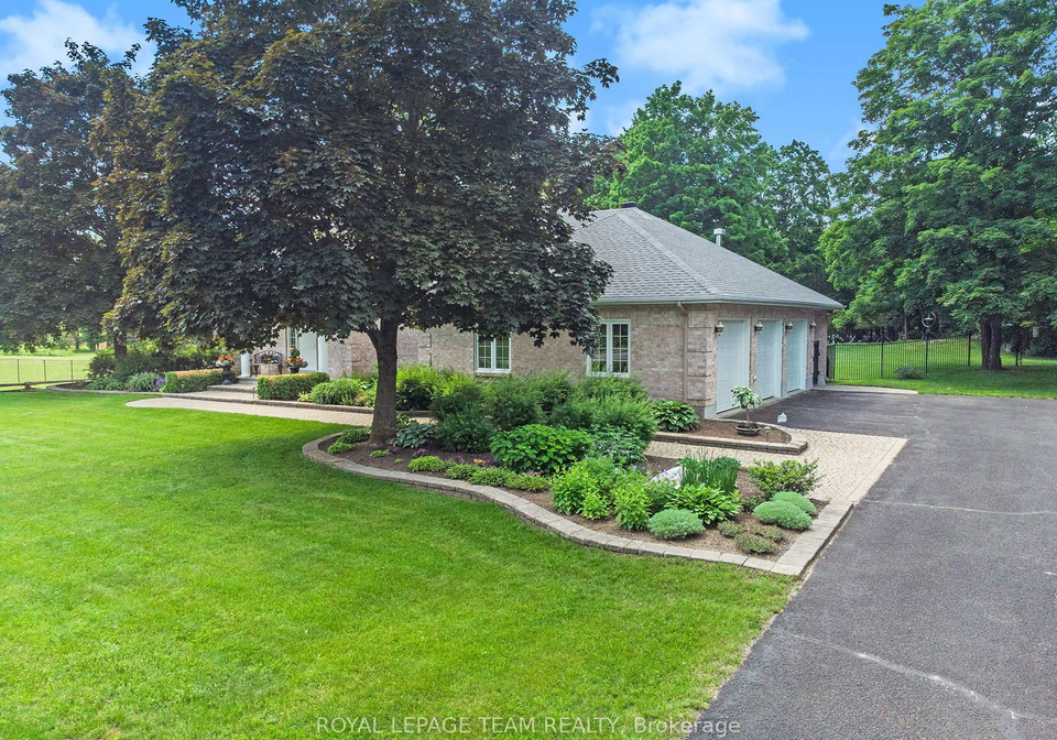 105-margaret-anne-drive-ottawa-ontario-x13173502