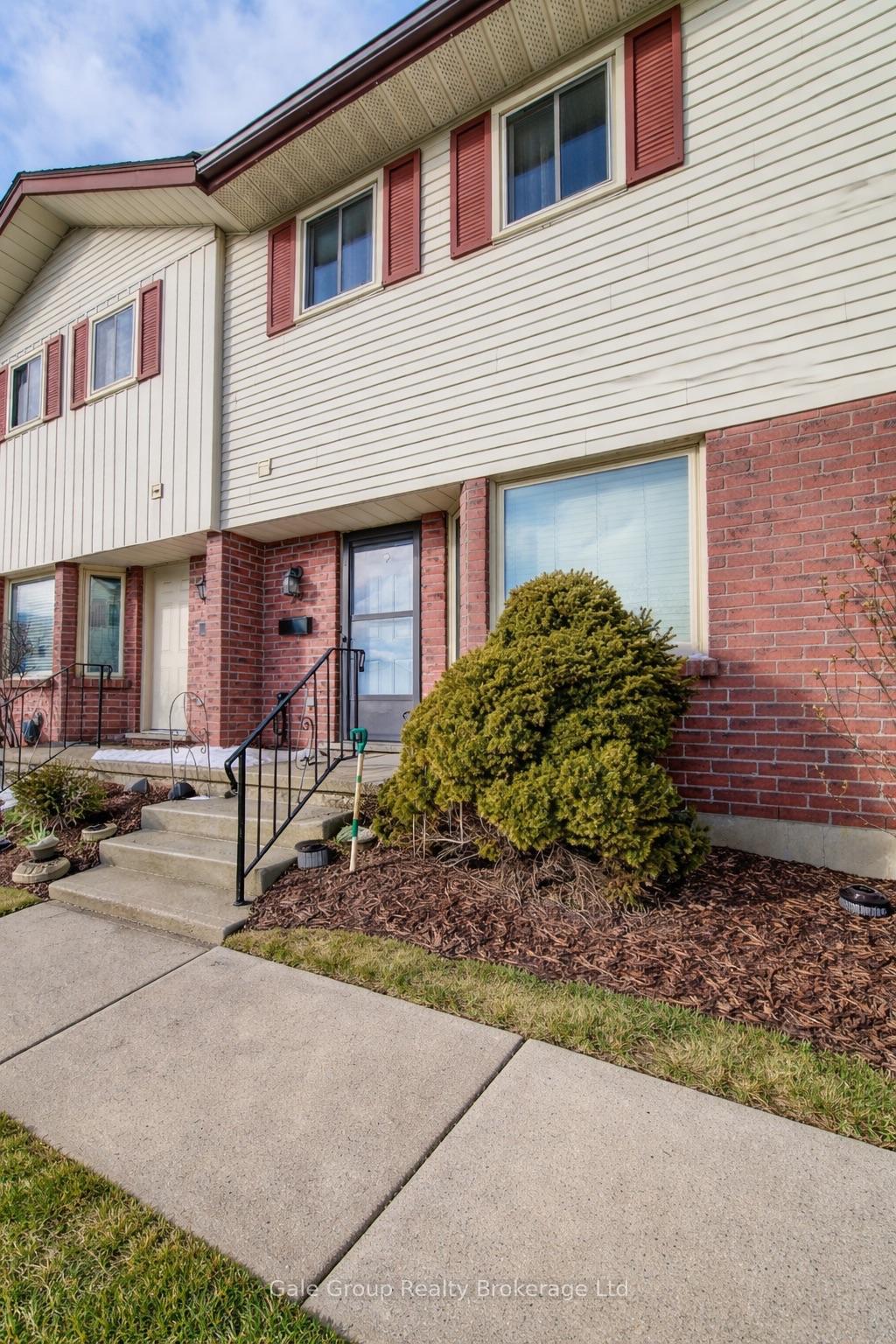 1093-nellis-street-woodstock-ontario-x13173550