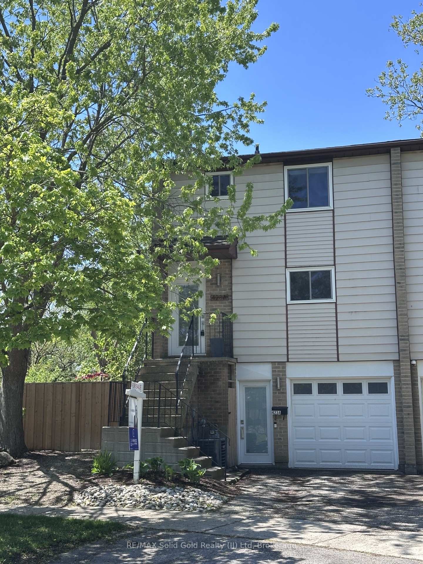 423-cadbury-court-waterloo-ontario-x13173680