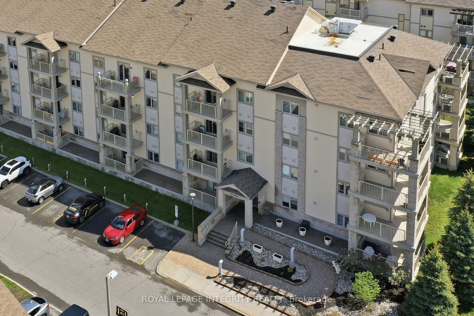 141-potts-private-ottawa-ontario-x13173746