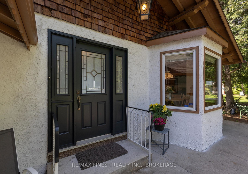 4484-arthur-court-lane-frontenac-ontario-x13173854