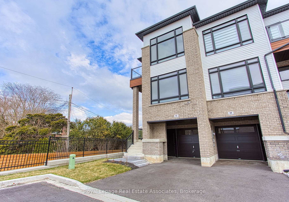 62-sidney-rose-common-st-catharines-ontario-x13173876