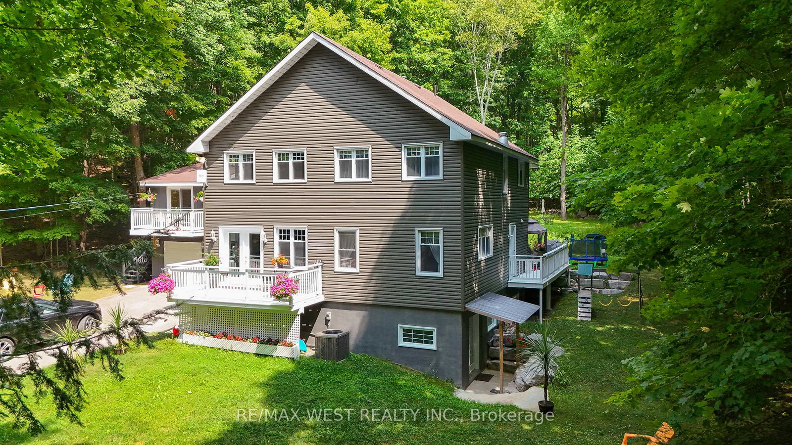 1158-lorne-lane-dysart-et-al-ontario-x13174106