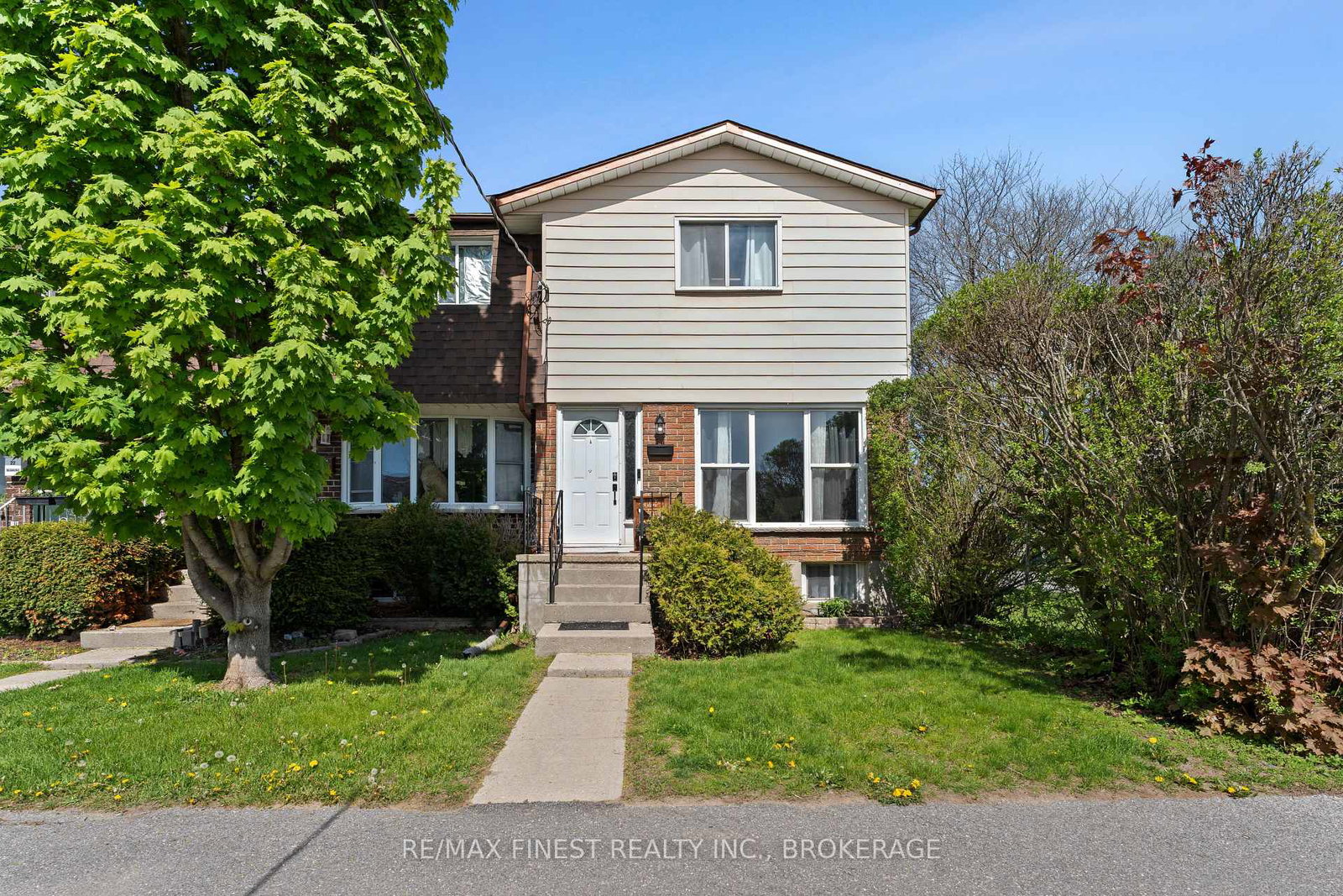 30-addington-street-loyalist-ontario-x13174118