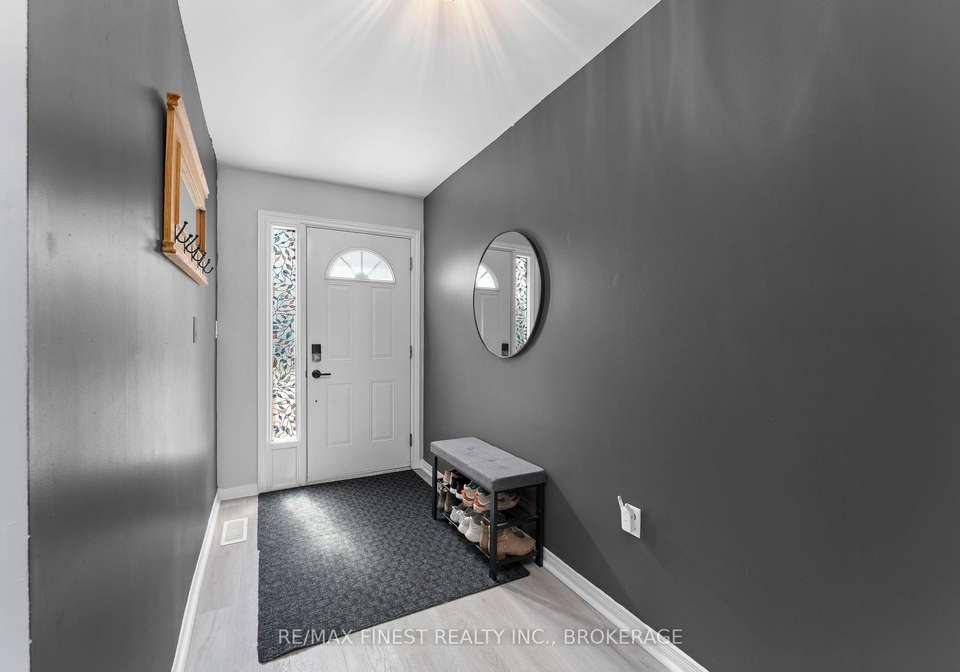 30-addington-street-loyalist-ontario-x13174118