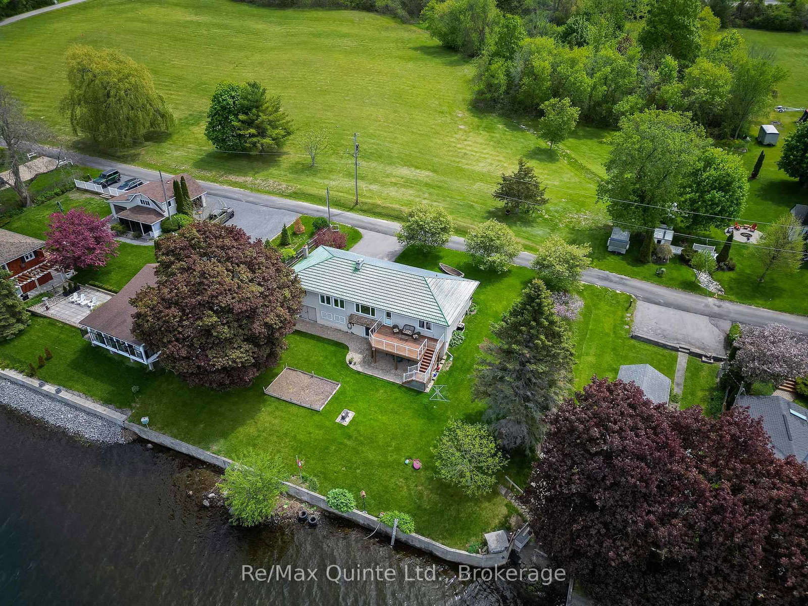 54-cedar-lane-prince-edward-county-ontario-x13174268