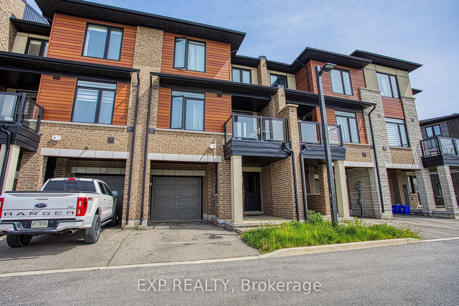 590-north-service-road-hamilton-ontario-x13174384