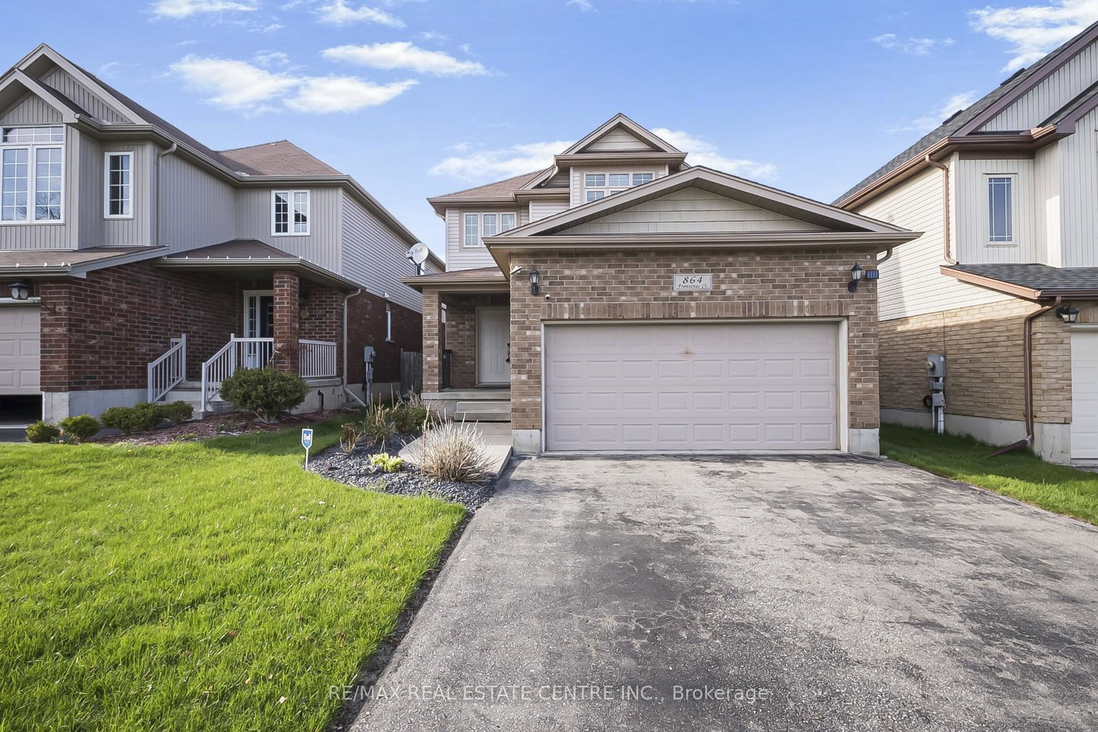 864-frontenac-crescent-woodstock-ontario-x13174400