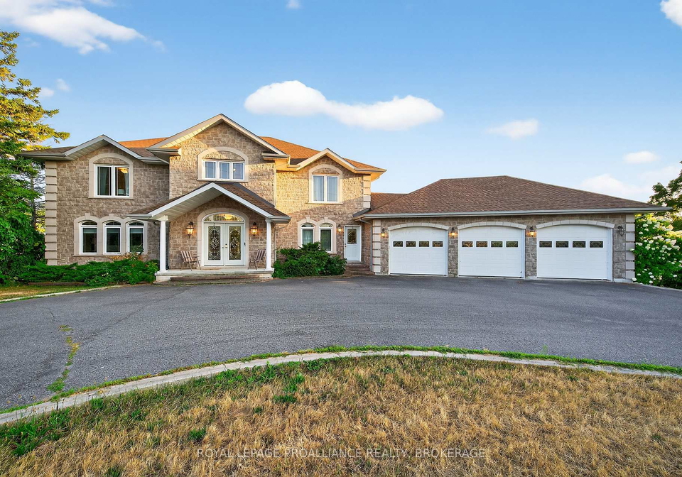 4734-lakeside-lane-loyalist-ontario-x13174492