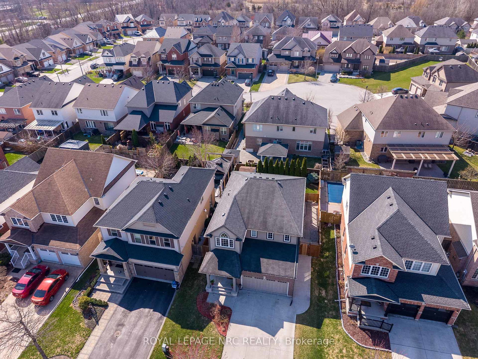 12-wilfrid-laurier-crescent-st-catharines-ontario-x13174496