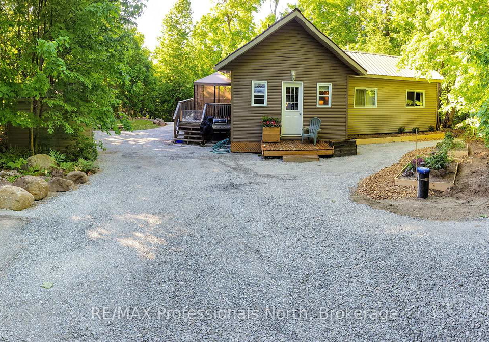 1145-chelsea-lane-algonquin-highlands-ontario-x13174650