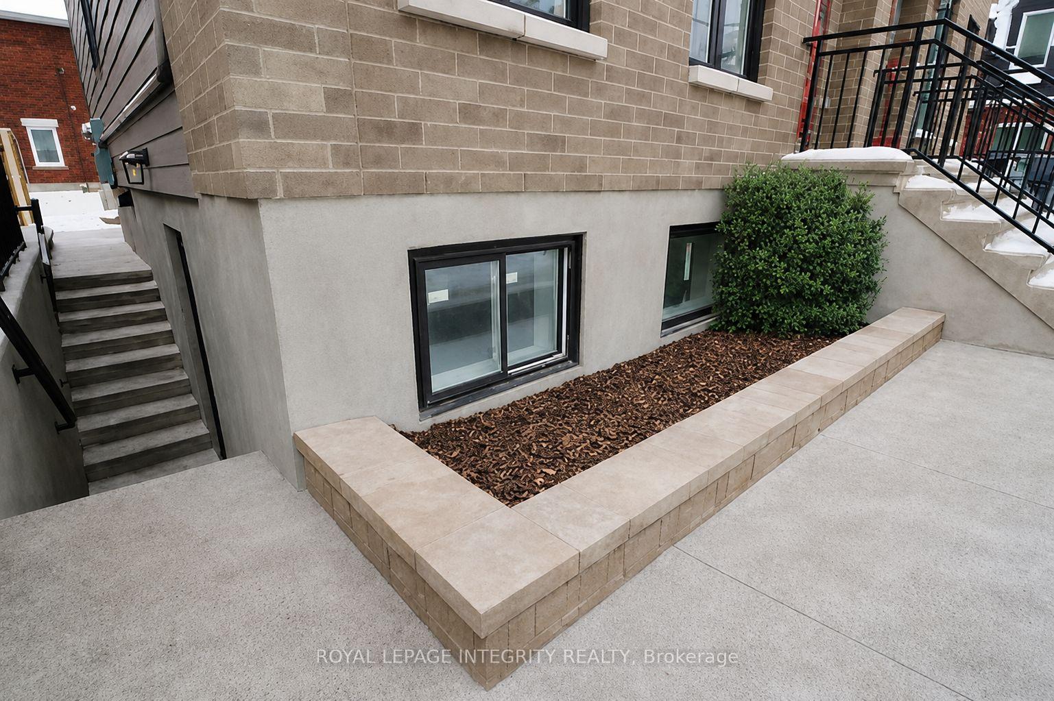 9b-gwynne-avenue-s-ottawa-ontario-x13174682