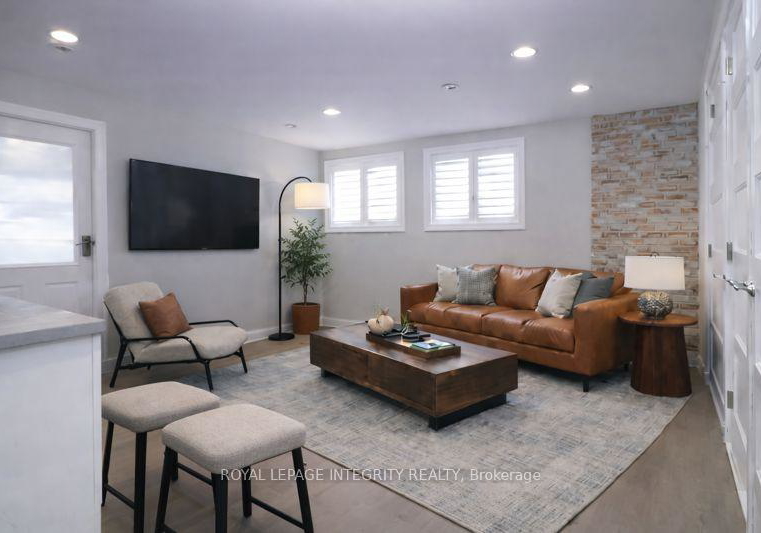 9b-gwynne-avenue-s-ottawa-ontario-x13174682