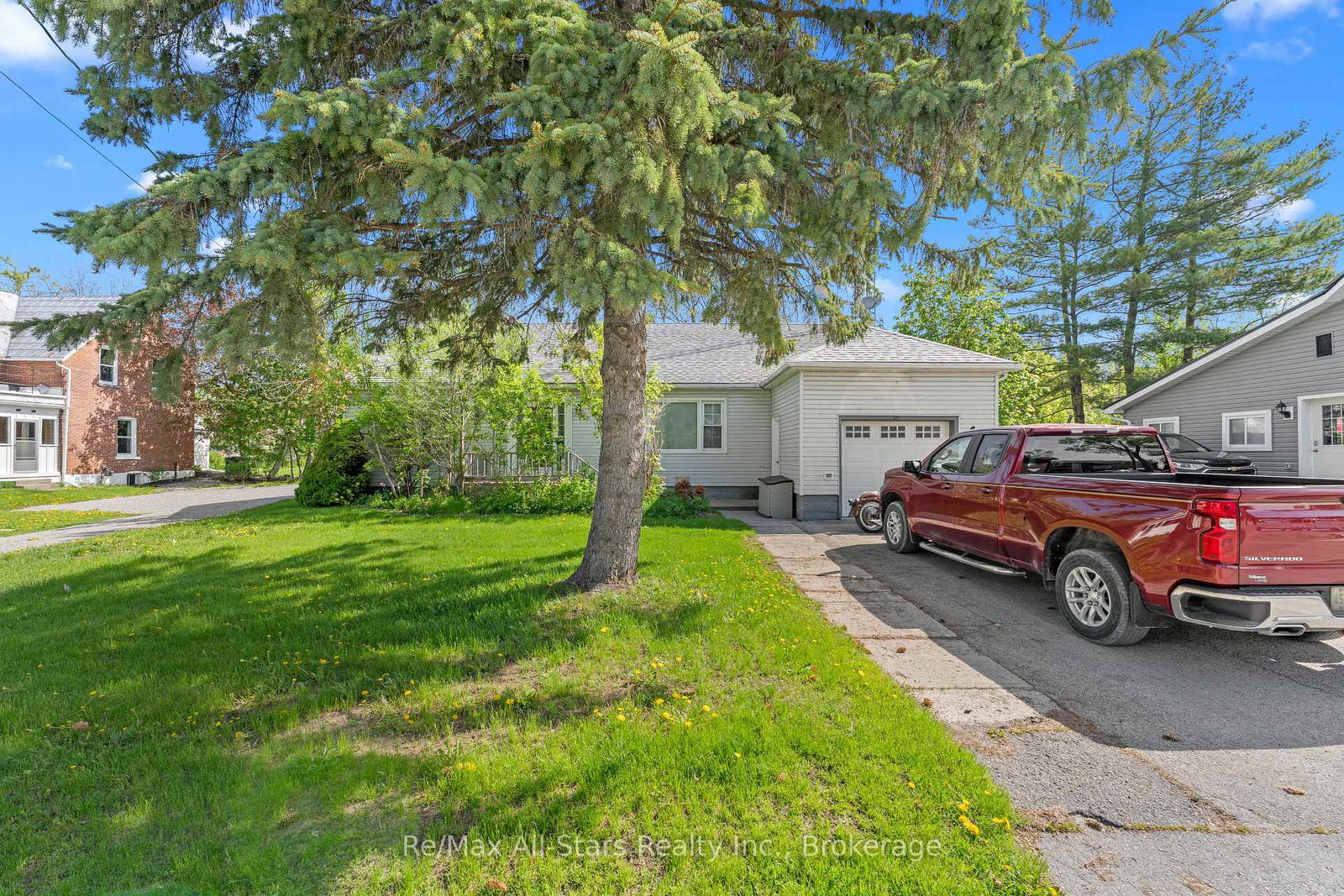 29-francis-street-e-kawartha-lakes-ontario-x13174708