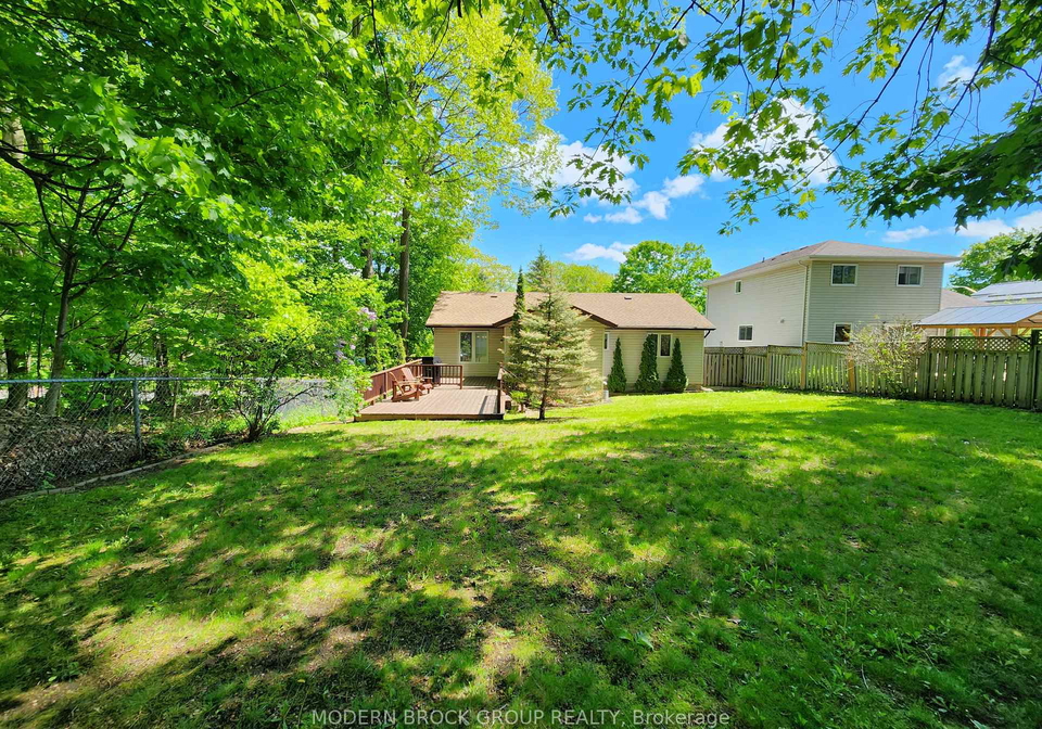382-pearl-street-w-brockville-ontario-x13174920