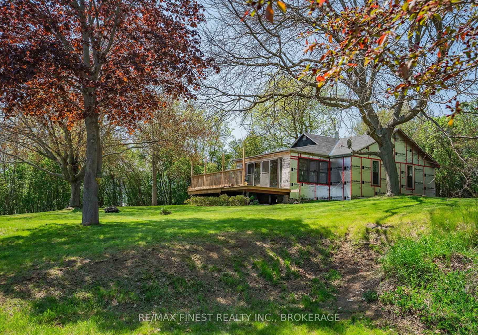 141-river-road-front-of-leeds-seeleys-bay-ontario-x13174972