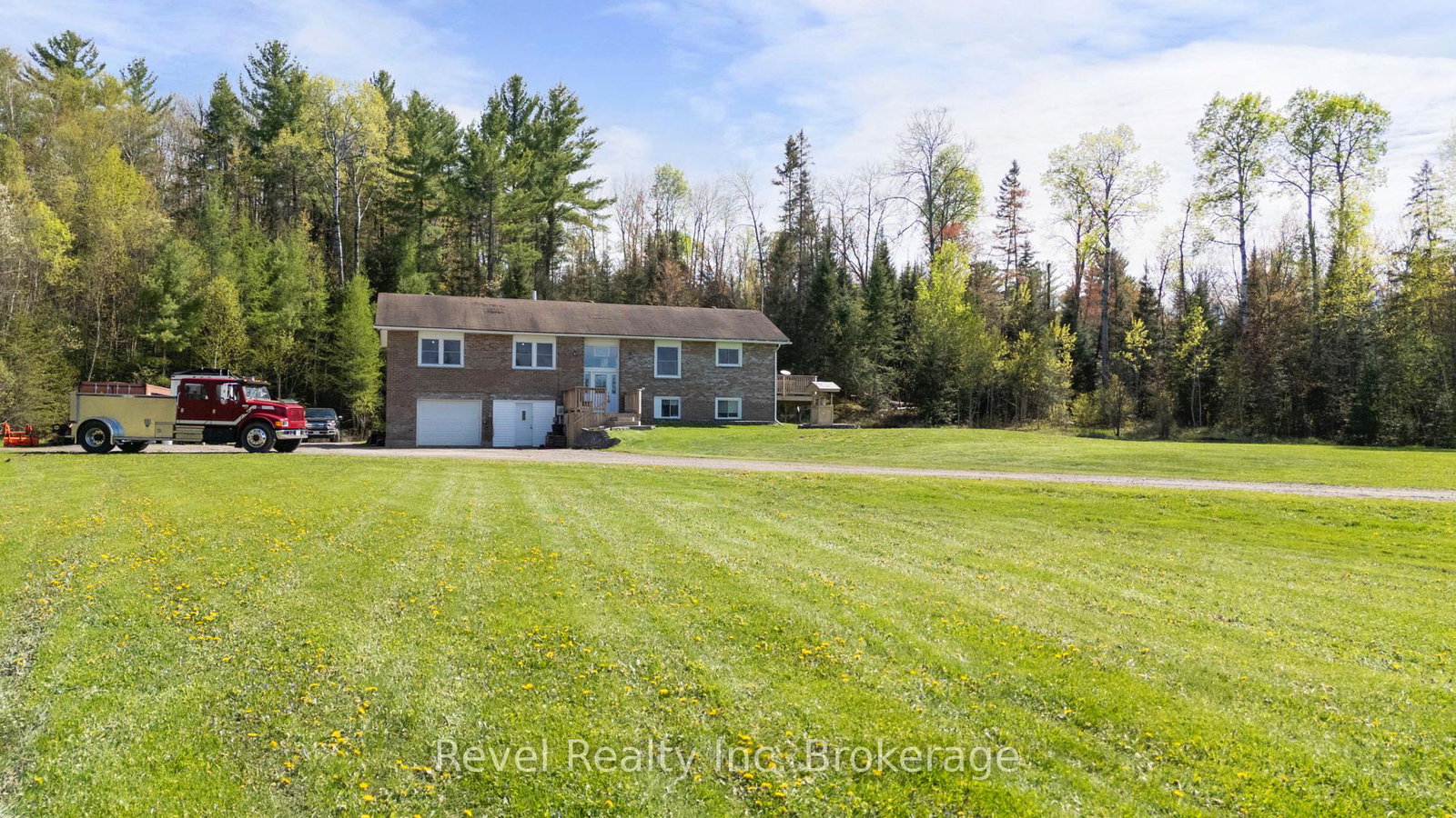 471-lindquist-line-powassan-ontario-x13175020