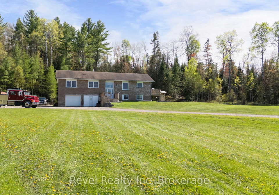 471-lindquist-line-powassan-ontario-x13175020