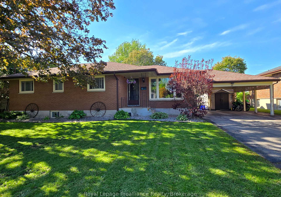 16-auburn-street-belleville-ontario-x13175132
