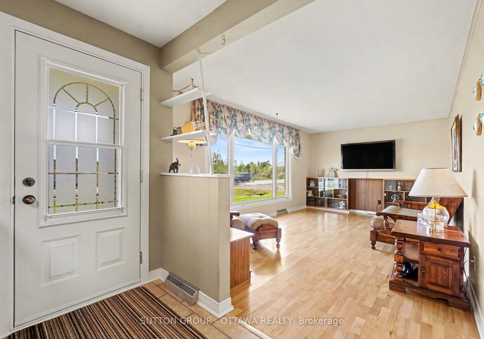 6573-russell-road-ottawa-ontario-x13175210