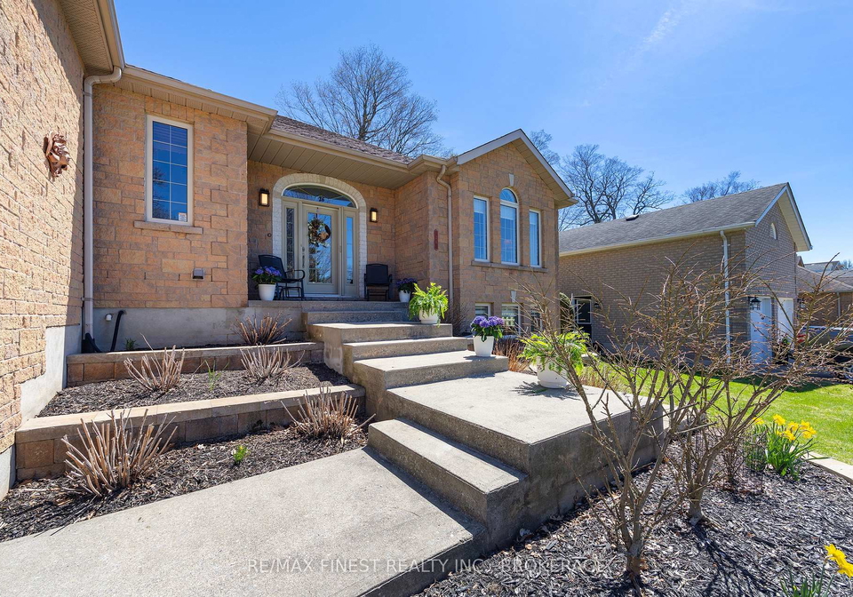 26-kenwoods-circle-kingston-ontario-x13175248