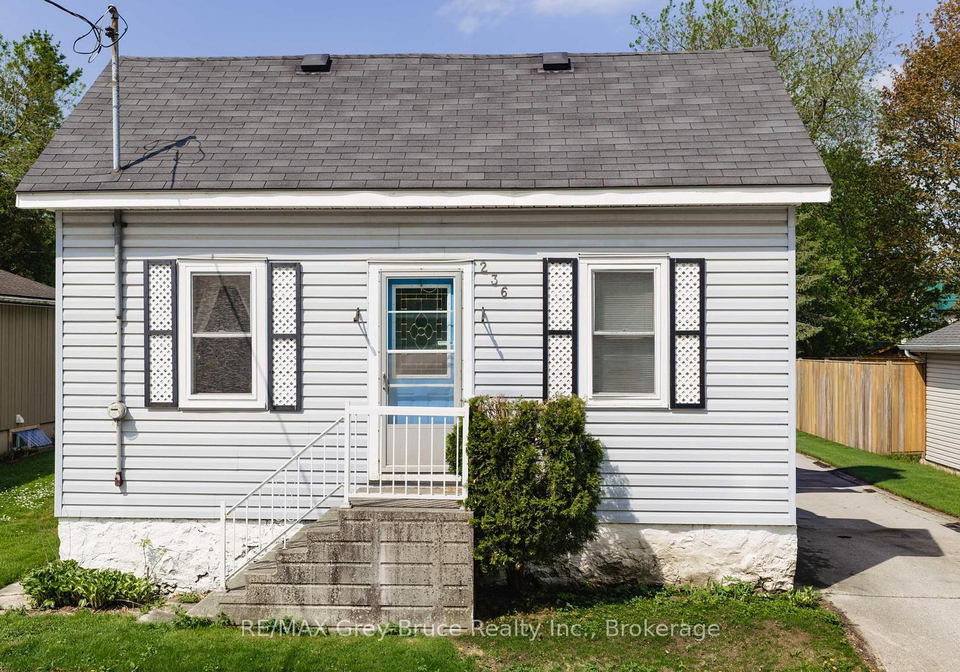 236-2nd-avenue-s-arran-elderslie-ontario-x13175254