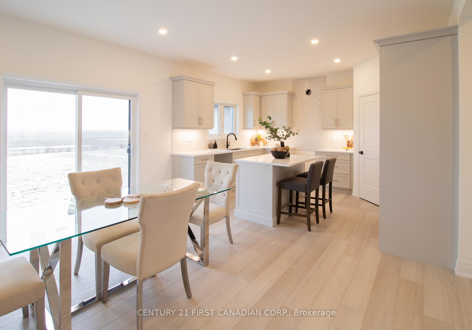 108-mapledene-lane-lucan-biddulph-ontario-x13175286