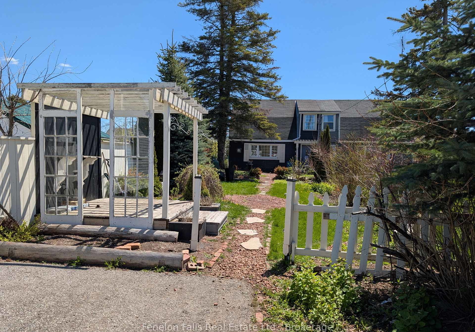 89-lindsay-street-kawartha-lakes-ontario-x13175314
