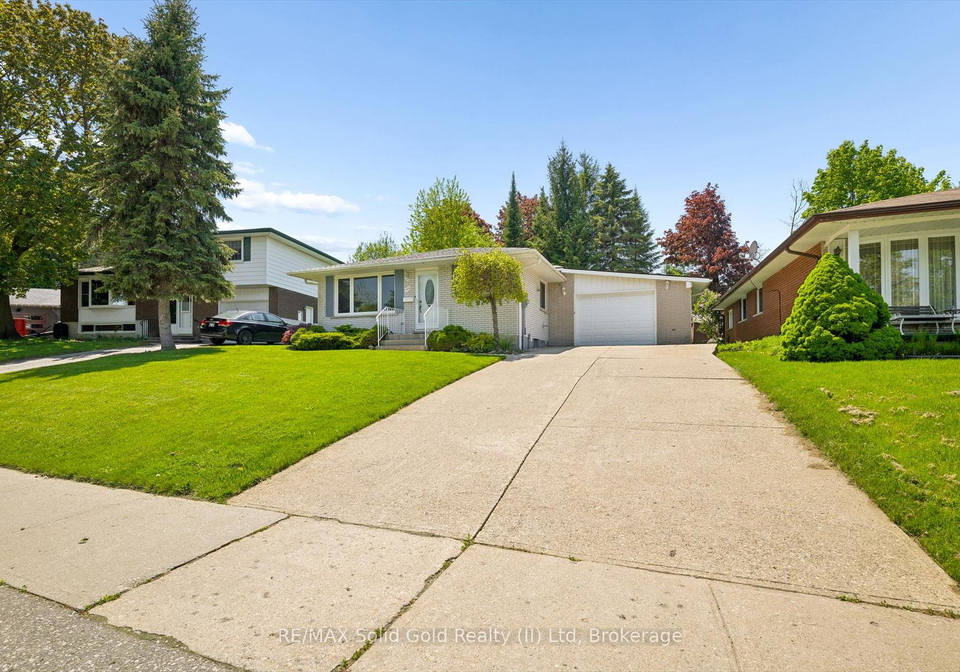105-silverspring-crescent-kitchener-ontario-x13175394