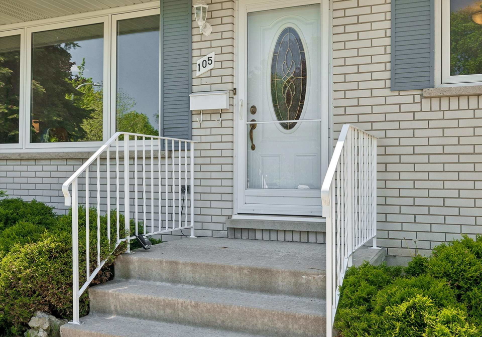 105-silverspring-crescent-kitchener-ontario-x13175394