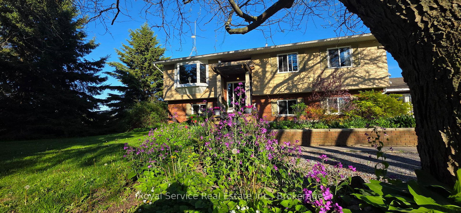 2021-county-3-road-prince-edward-county-ontario-x13175514