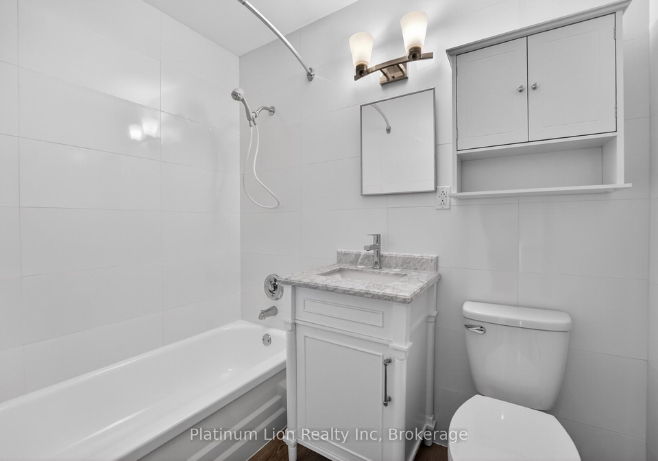 81-kenwood-drive-kitchener-ontario-x13175716