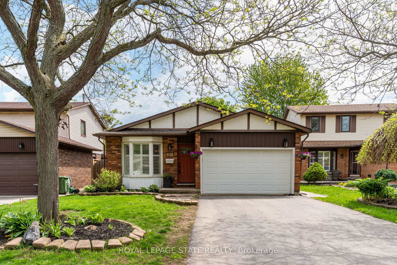 27-bloomsbury-court-hamilton-ontario-x13175934