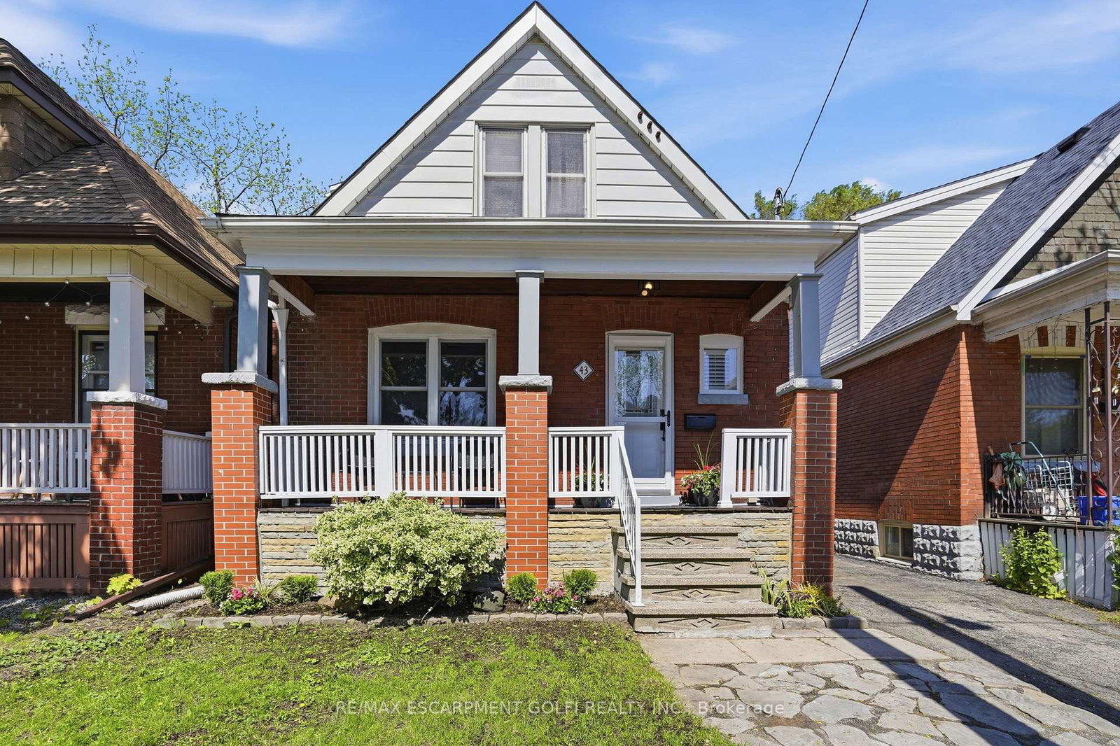 43-cameron-avenue-n-hamilton-ontario-x13175956