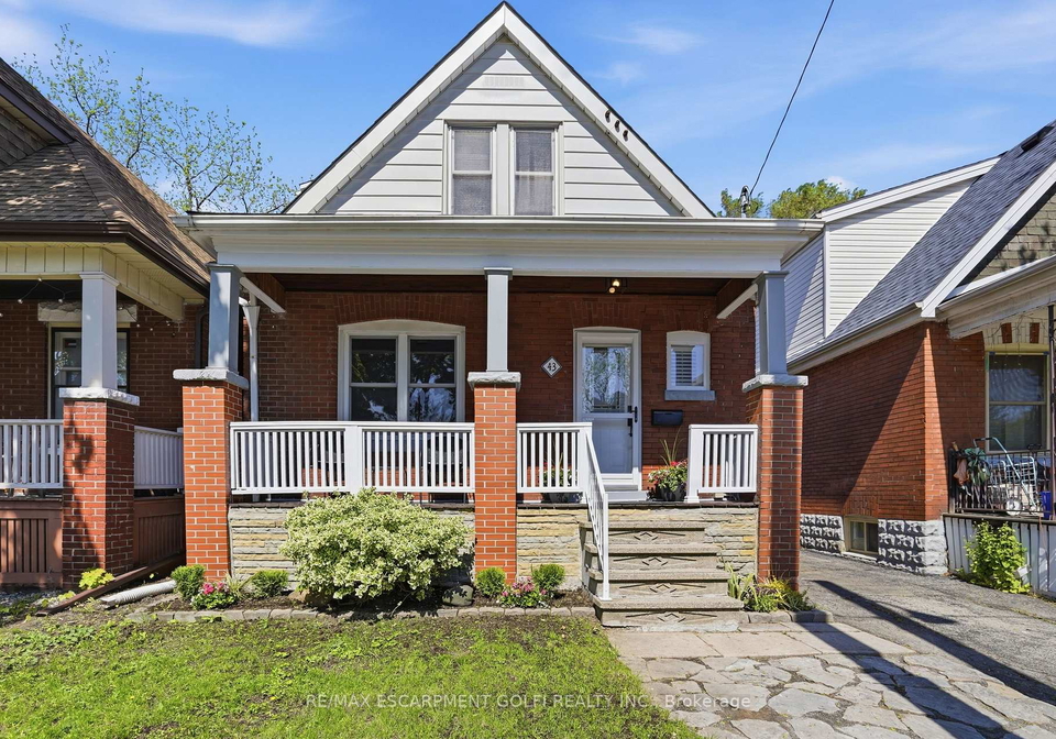 43-cameron-avenue-n-hamilton-ontario-x13175956