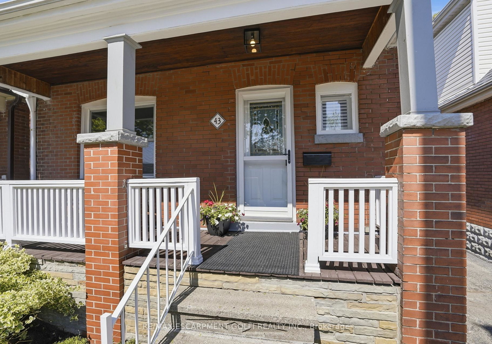 43-cameron-avenue-n-hamilton-ontario-x13175956
