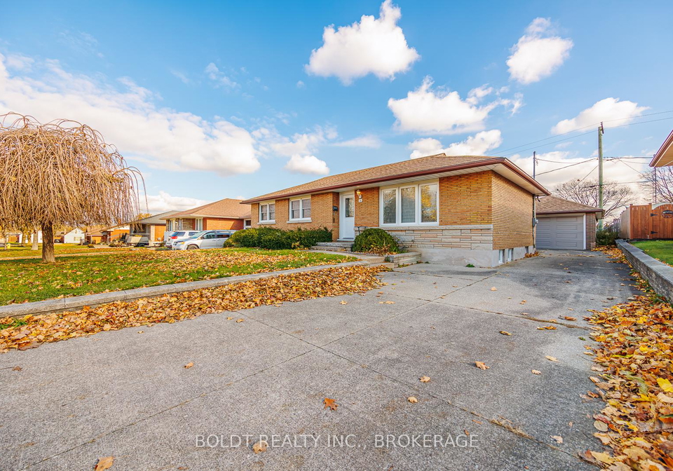 24-winslow-crescent-thorold-ontario-x13176140