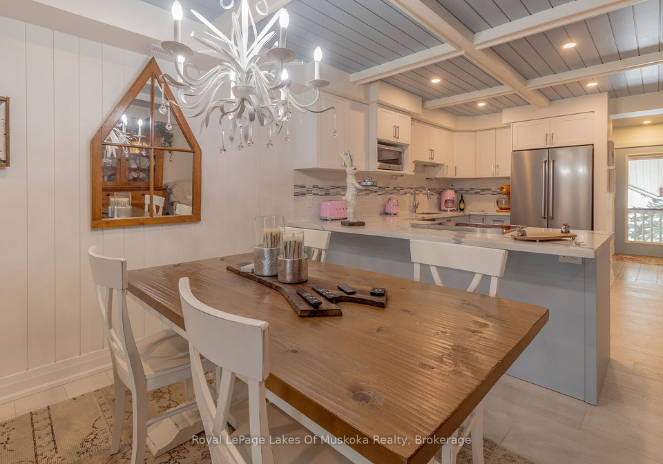 10-coveside-drive-huntsville-ontario-x13176382
