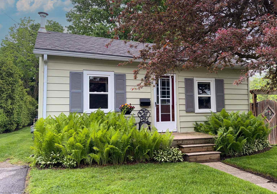12-spencer-street-brant-ontario-x13176456