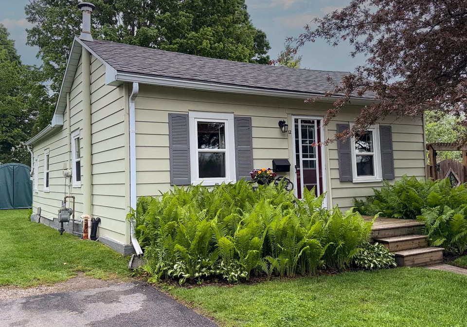 12-spencer-street-brant-ontario-x13176456