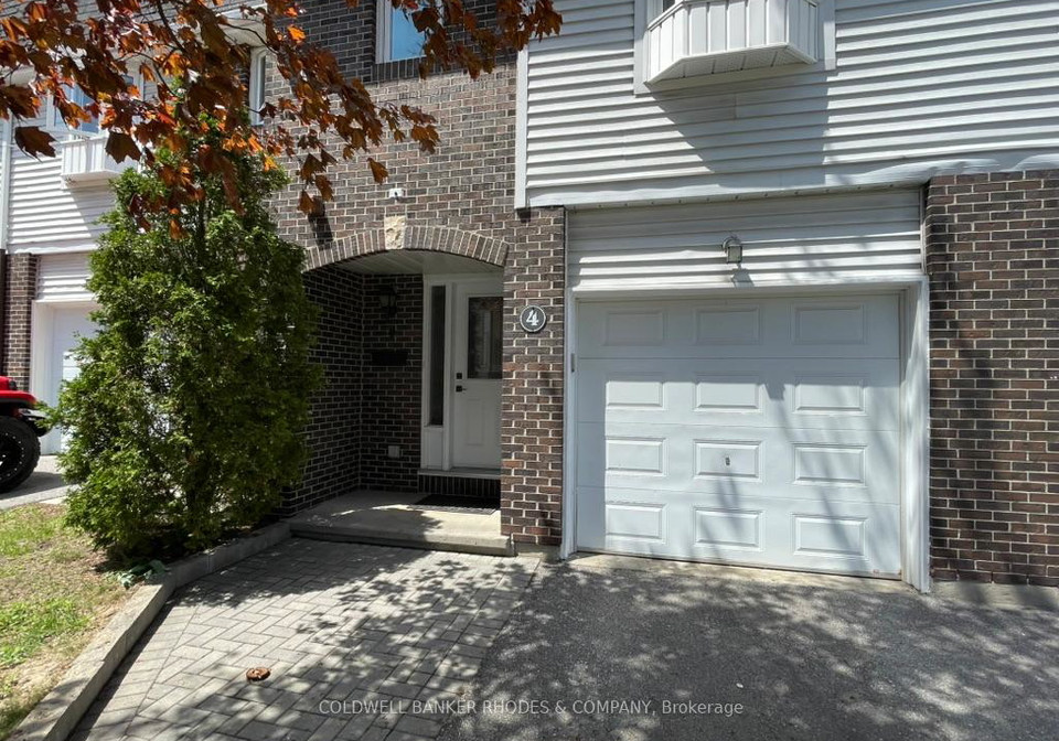 4-almond-lane-kanata-ontario-x13176542