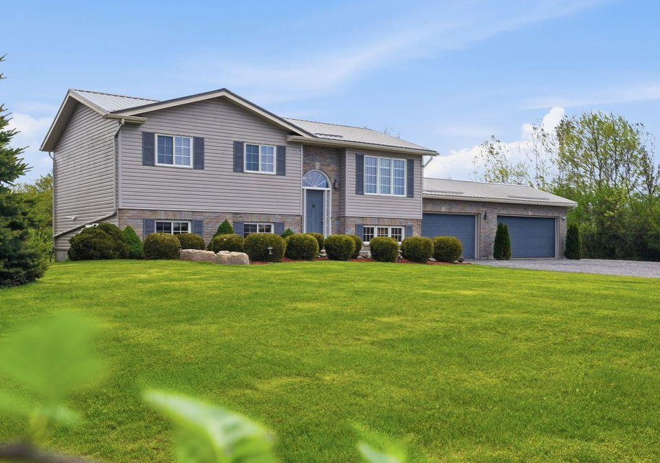 289-kings-road-prince-edward-county-ontario-x13176668