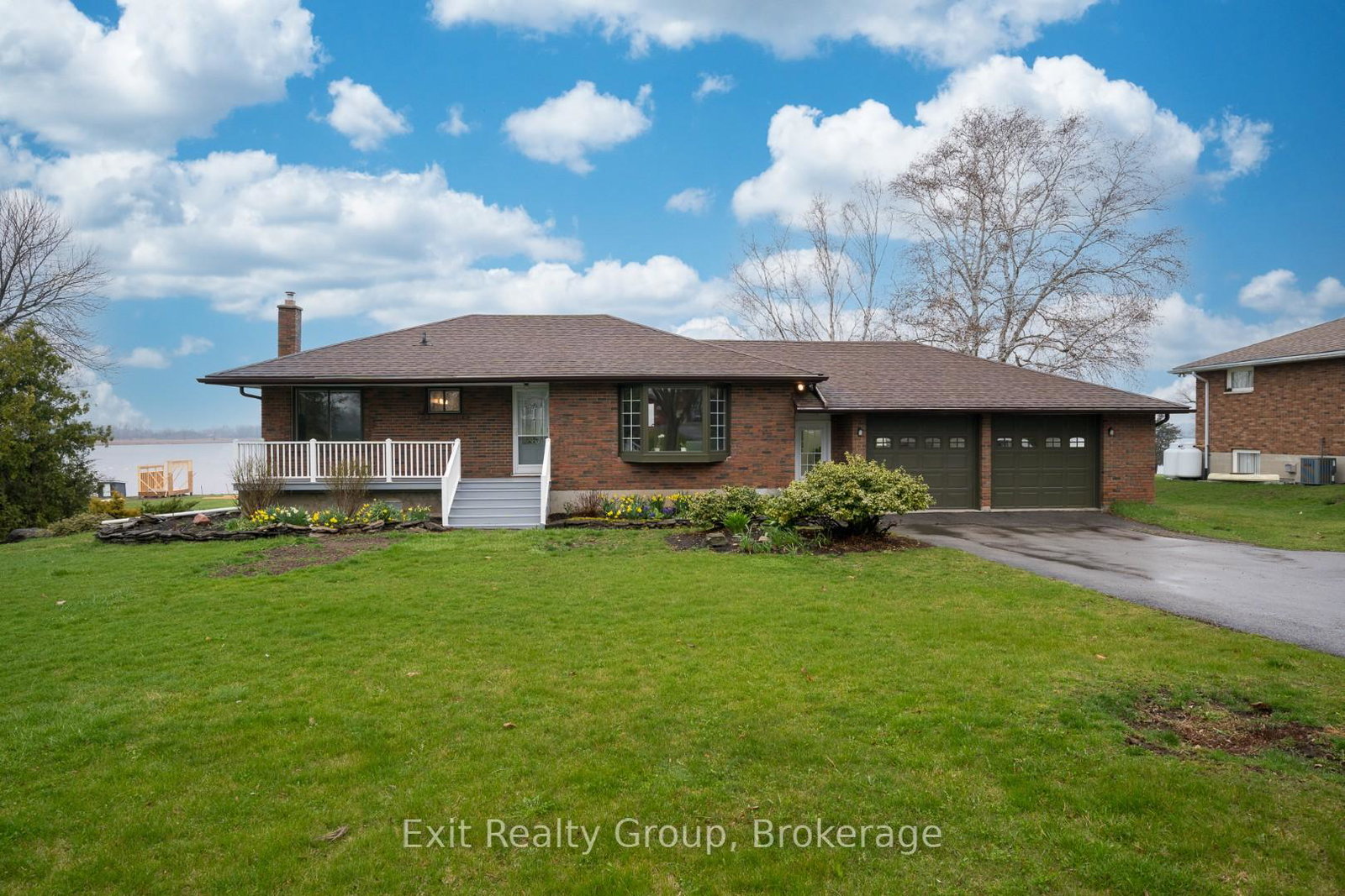 217-massassauga-road-prince-edward-county-ontario-x13176672