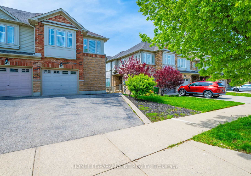 51-voyager-pass-hamilton-ontario-x13176676